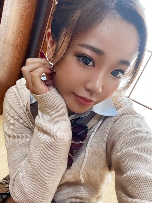 性感小麦肌!D罩杯黑肉辣妹“浜边安娜”AV出道全因肺炎疫情!