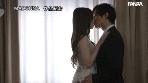 从明天开始就是双重不伦⋯明里超适合这样的演出! ...