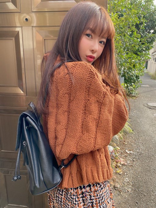 人气飙升! 阳光笑容美少女「栗山莉绪」出道2个月SNS坐拥5万粉丝!