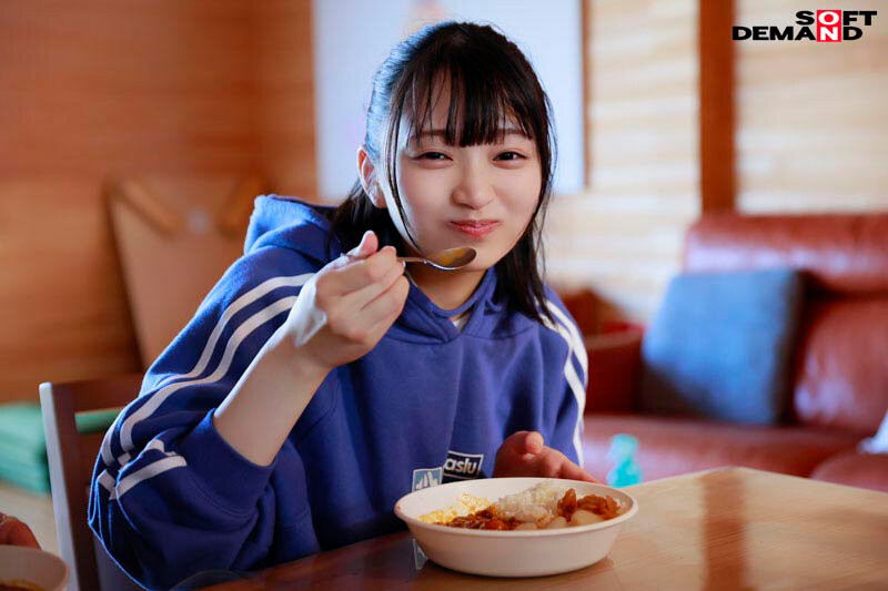 什么?那位才刚满18岁、外型中性私下风骚的美少女其实无码一大堆! ...