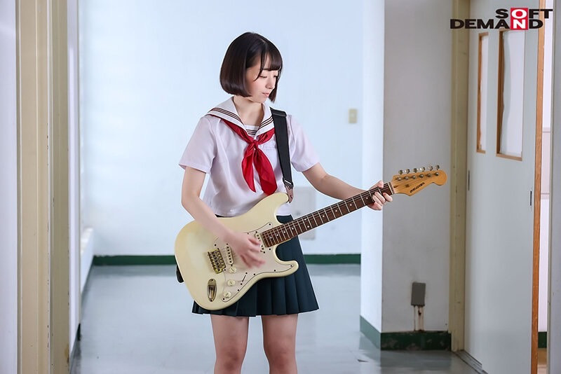 体育万能、音乐高手、好学生的她其实最想被老师上！ ...