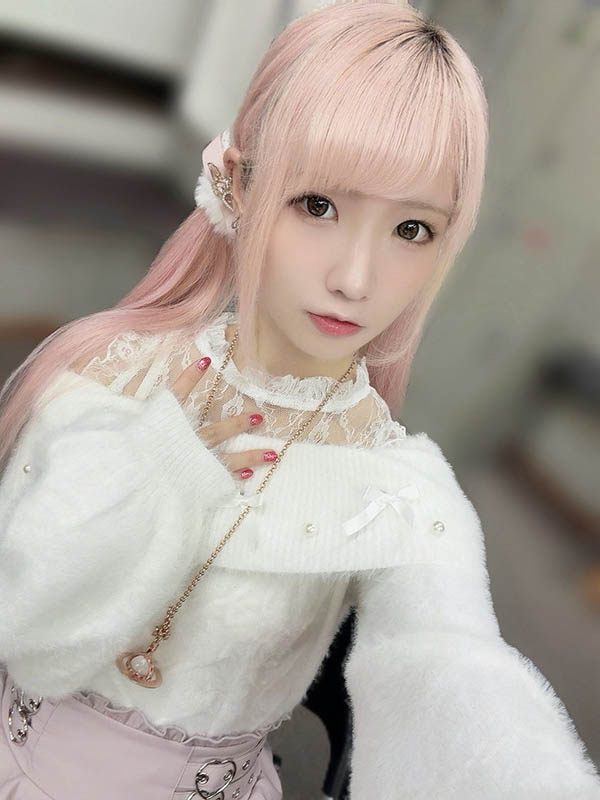 出道4年面临抉择⋯金发美少女的她和经纪人面谈后的结果是? ...