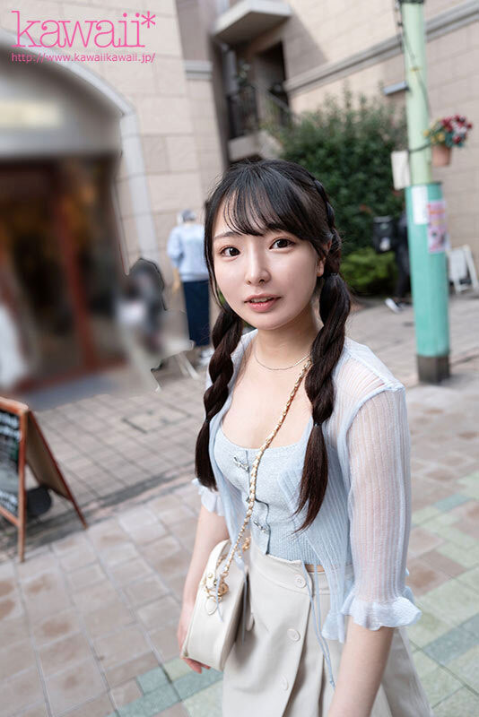 以为是来拍YT的？来东京观光的小姑娘拍A片实现妄想！ ...
