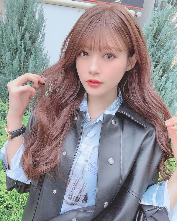 女神狂飙车! 绝美AV影后「相泽南」工商个人第一本写真集不惜背部全裸狂吸上万赞!