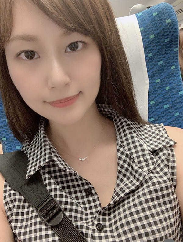 长腿护理师豪言「X破万就下海」 堀内美香当3年女优突引退...原因曝光了