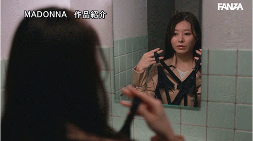 这个老公怪怪的⋯喜欢在电影院看筿原いよ(筿原伊代)被NTR! ...