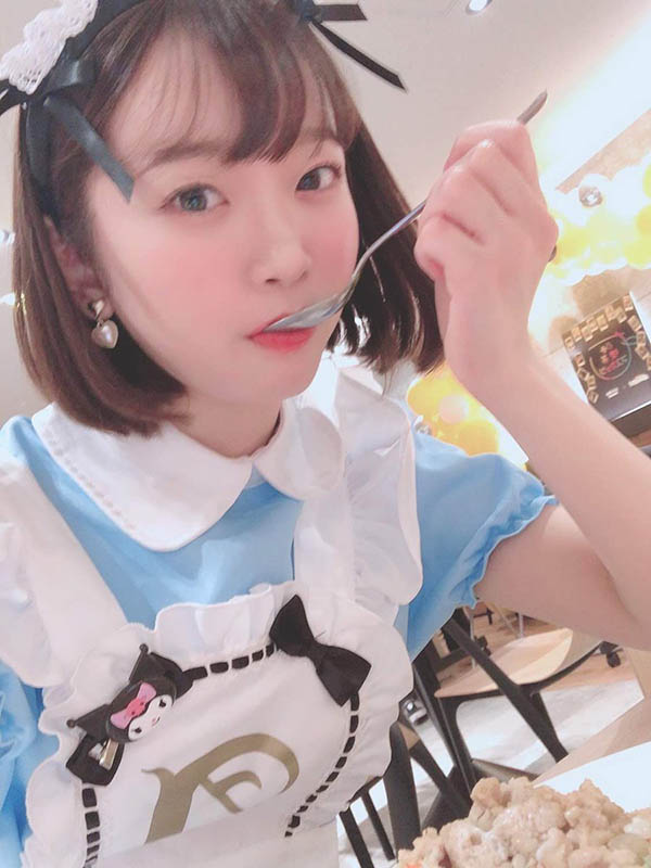 反差萌! 可爱才女「架乃由罗」开始当Youtuber、大玩血腥恶灵古堡怒杀丧尸!