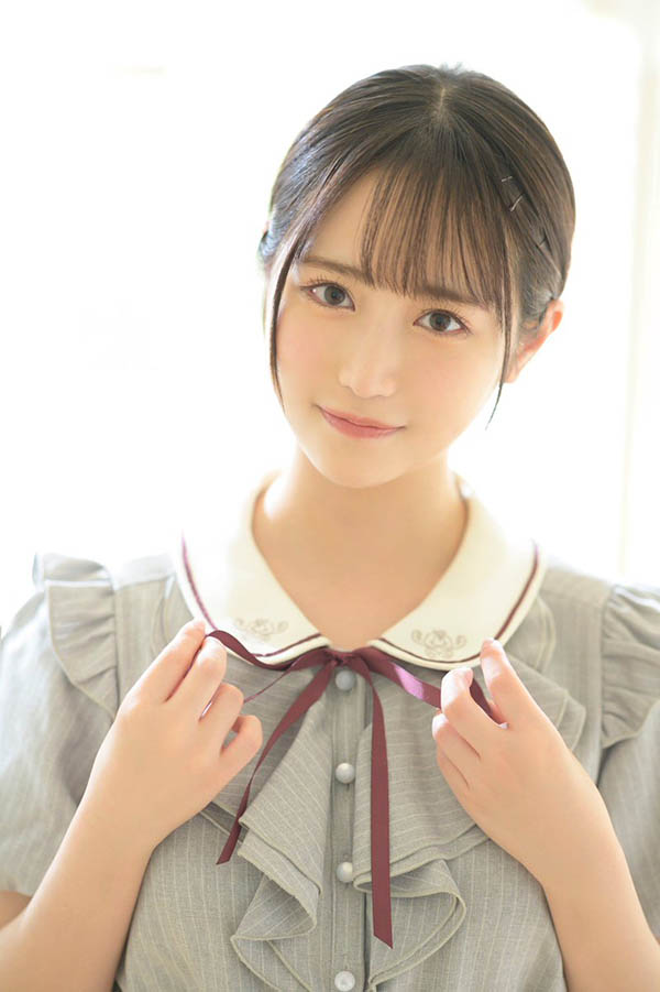 办帐号10天就破万追踪! 卧蚕美少女「小野六花」推特开张!