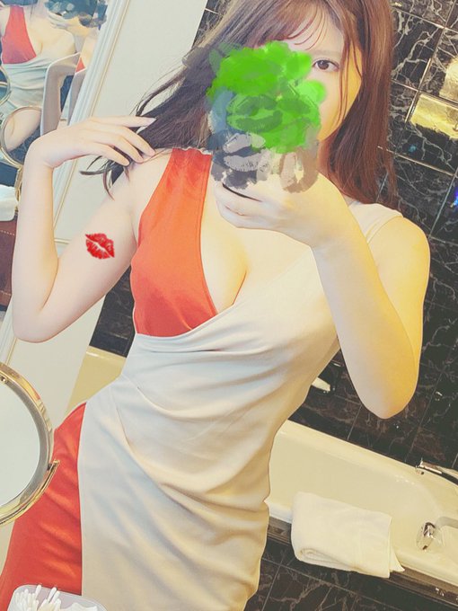 七头身模特儿身材！ 长腿巨乳新人AV女优「绿川雅」为开美容院而下海！