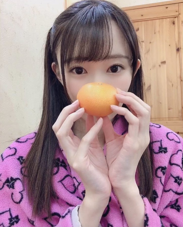 能姐能妹！ 美少女大学生新人“琴石梦琉”可爱水手服、娇滴滴女仆装亮相！