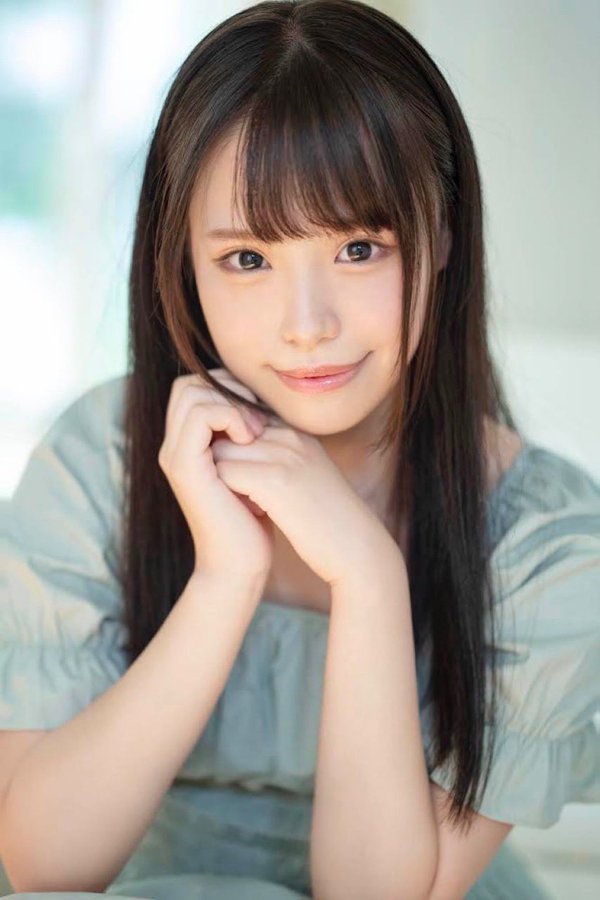 性癖好惊人!C罩杯关西名校女大生“铃音杏夏”AV出道!