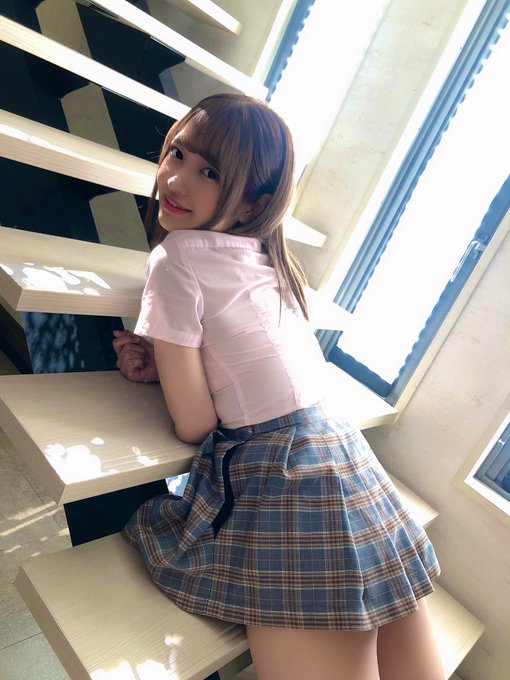 私底下玩很大！ 清纯外表x火辣肉体新人「南乃空」自曝晨爱作业流程...！
