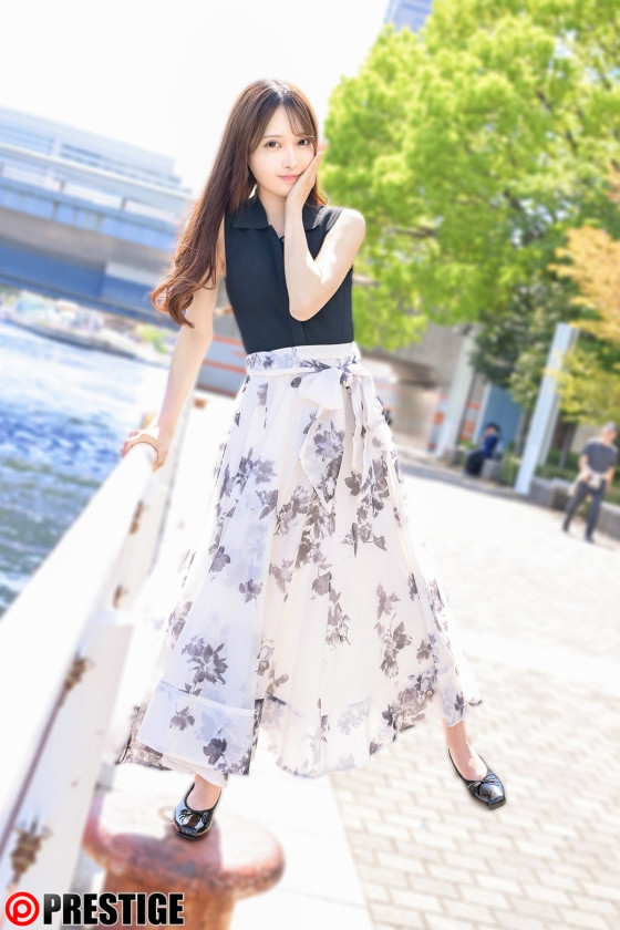 经验不足求调教!20岁的医美小秘书「八神七々実」在蚊香社新鲜出道! ...