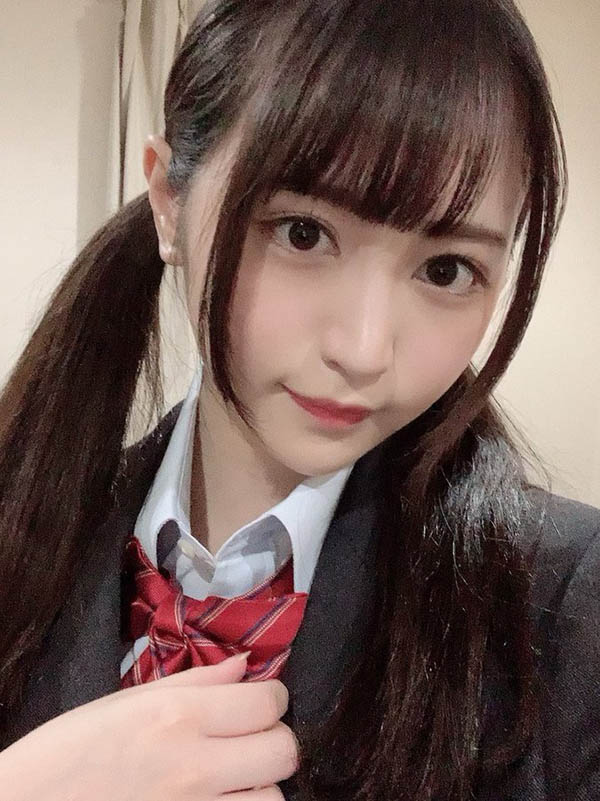 办帐号10天就破万追踪! 卧蚕美少女「小野六花」推特开张!