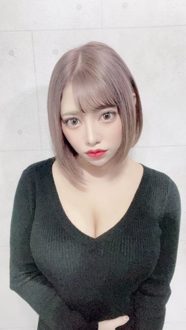 30万追踪!超人气I罩杯写真偶像“梦见瑠”宣布本月份下海AV出道!