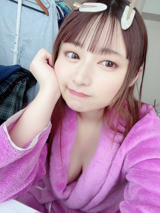 饱满雪乳!H罩杯巨乳小只马“水原美园”挺98公分胸围豪乳轻取上万粉丝追踪!