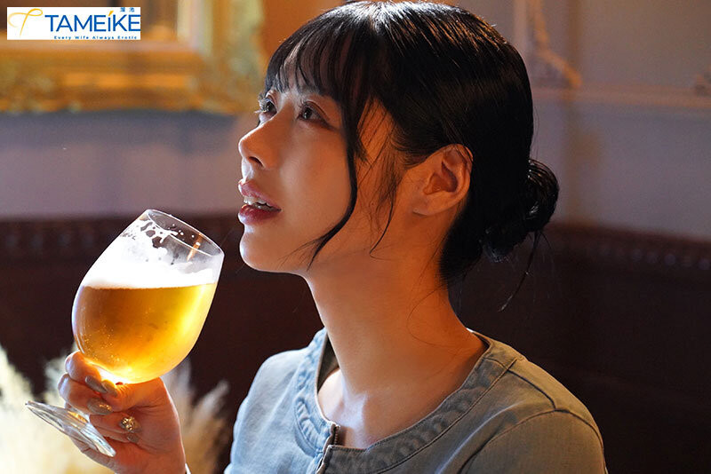超像金松季歩?离了婚的「凪あすか(凪明日香)」前进荧光幕爱自己! ...