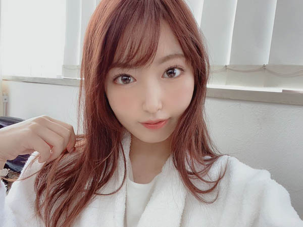 挑战童贞杀毛衣！ D罩杯偶像级新人AV女优「潮美舞」放送福利娇喊穿不出门啦！