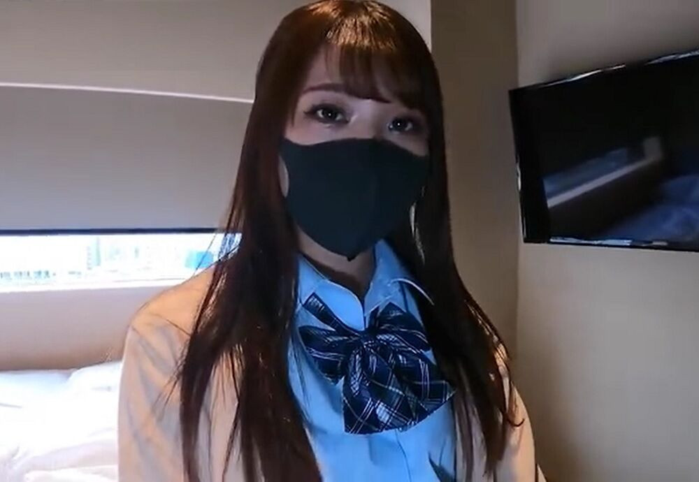 哪泥?当今发片王竟然之前就被FC2无码卖家捕获出鲍了!