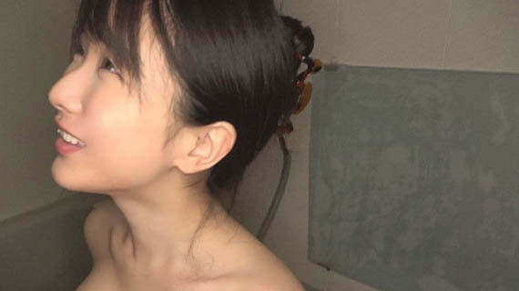 和邻居搞上了！最强眼镜妹成了肉食痴女！