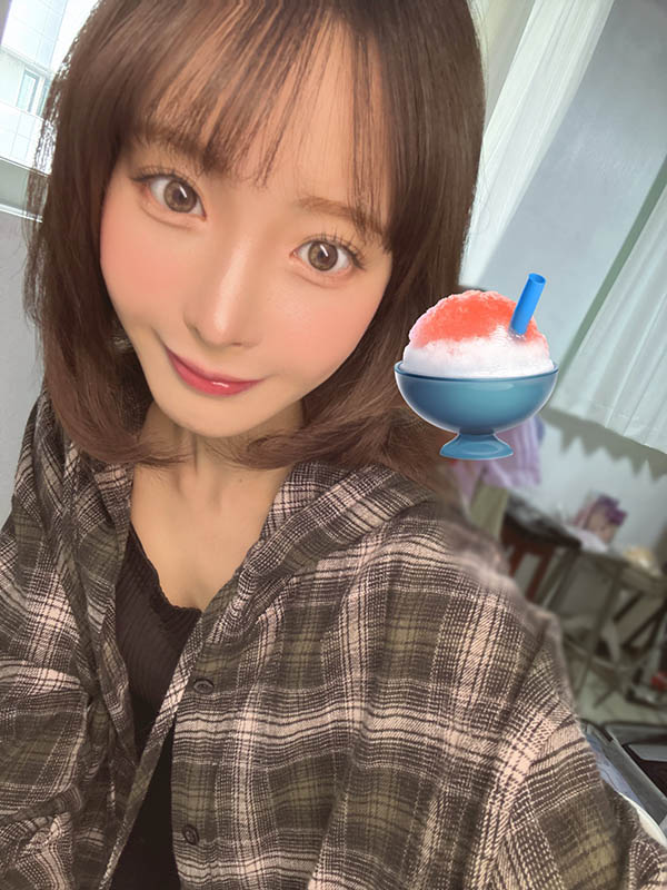 粉丝崩溃！桃乃木香奈「震撼引退日」曝光 10年AV生涯画下句点
