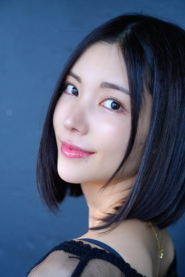 「我没有忘了X(社群)喔」、但,枫カレン(枫花恋)何时有新片? ...