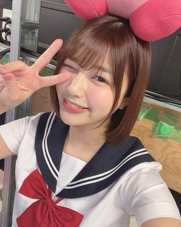 千禧年生的超敏感美少女「唯井まひろ」20岁啦！嘴咬套套庆成年