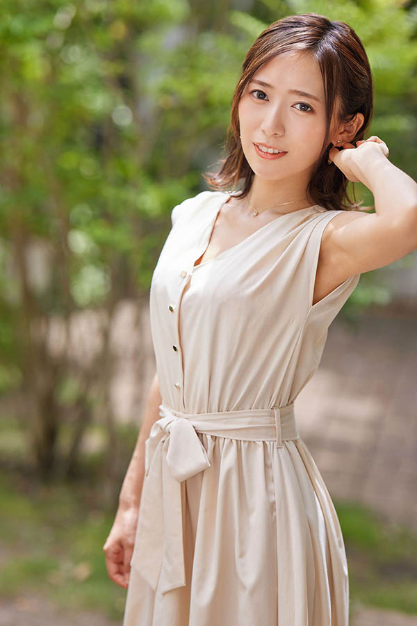 未婚先绿!F罩杯气质美女“如月美嘉”结婚前一周下海拍AV当场绿了未婚夫一脸!
