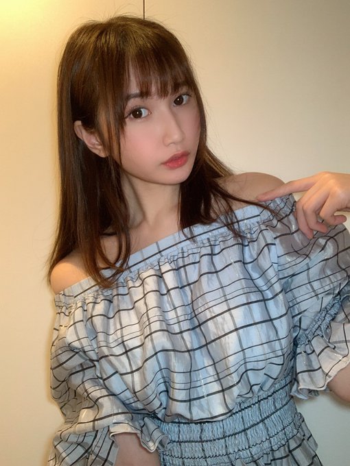 写真偶像实力发挥！F罩杯甜心美少女「天川空」魅问：喜欢胸还是臀呢？