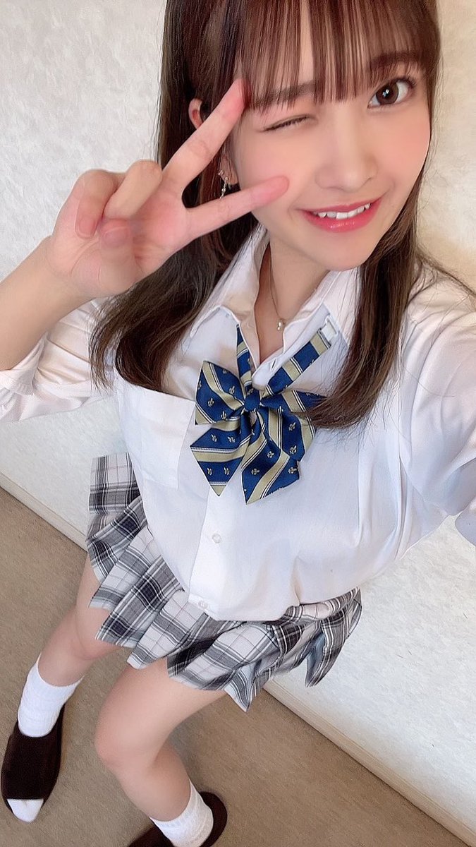 暗吐苦水!C罩杯前偶像美少女“南乃空”推特/IG双双破万追踪、被双亲痛骂AV工作像OO!