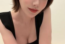 AV霸主「深田えいみ」也要斜杠!拍片之余猛健身,巨乳细腰战力超强!-优优日报