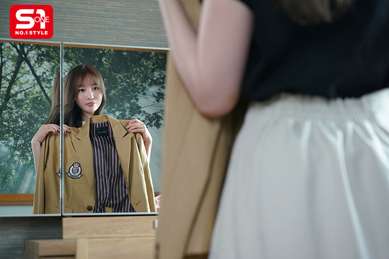 换上侄女的学生服⋯梦乃あいか(梦乃爱华)让暗黑杰伦大木兄炸裂！ ...