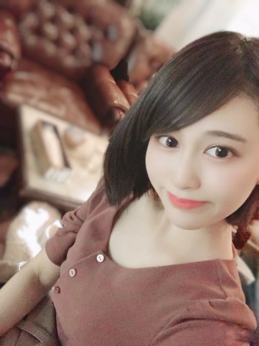 气质甜美！ 美女秘书新人「樱井麻美」AV出道