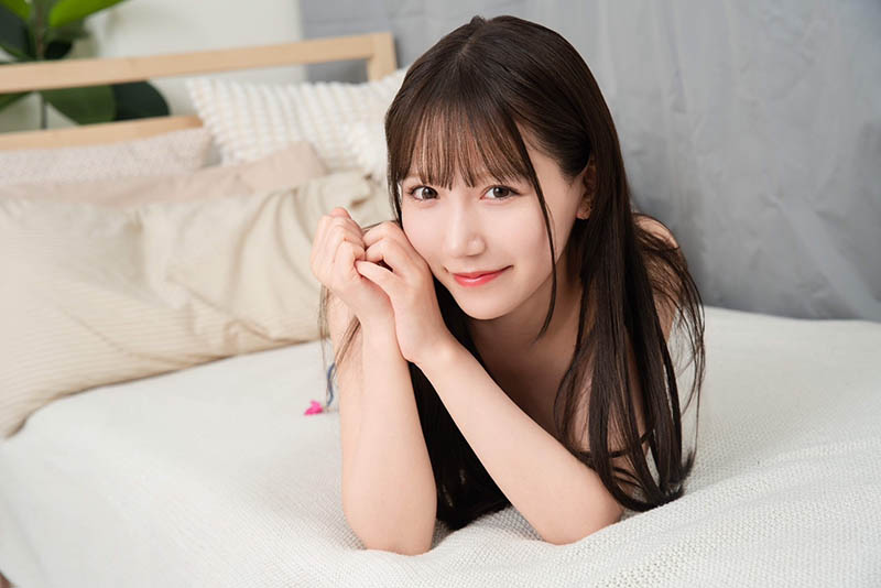 因为很色又想变有名而做女优!三田真铃还交到了很多好朋友! ...