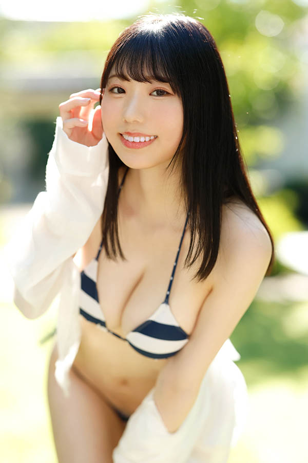 【速报】一亿円Body的超大型新人百田光希、露骨影片抢先看! ... ...