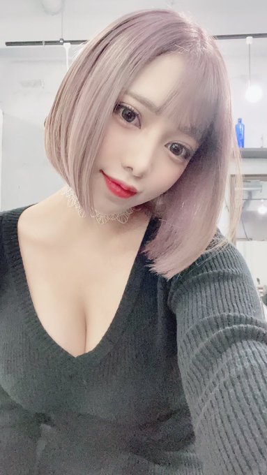 30万追踪!超人气I罩杯写真偶像“梦见瑠”宣布本月份下海AV出道!