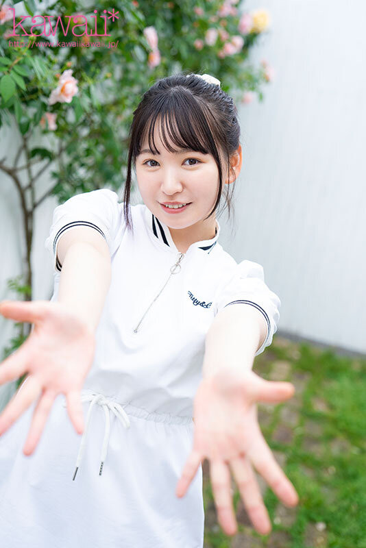 虽然性经验只有3人⋯但一片限定的她觉得自己是日本第一口技女! ... ...