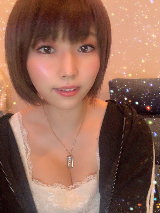 自爆高中私密影片外流! AV乳神「松本菜奈实」大方公开连结回馈粉丝?!
