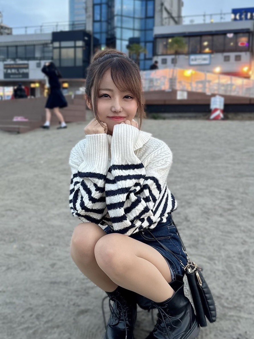 下海目标是带给全日本人笑容!F奶超新星美少女「观月爱菜」参上
