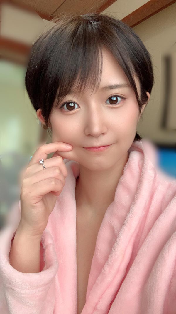 上班族：「你好像某个AV女优」 想不到竟是深田结梨她妹！
