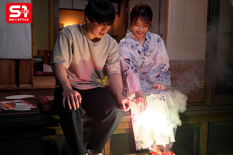 河北彩伽回来啦!在花火大会演出偶像剧式的强片! ...