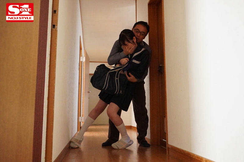 变成了暗黑杰伦的形状⋯香水じゅん(香水纯)自认这是最强力作! ... ...