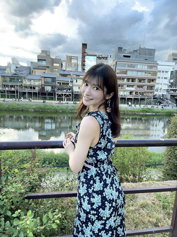 霸凌、拒学、潜规则和洗脑⋯RUU自爆演艺生涯的苦痛！
