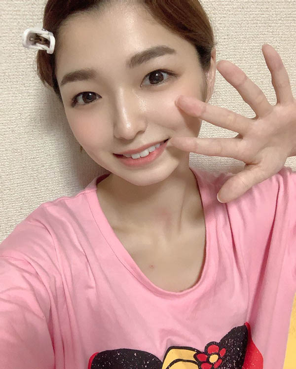 一笑百媚生!C罩杯甜心美少女“仓本菫”AV出道被誉:女主播级的可爱!