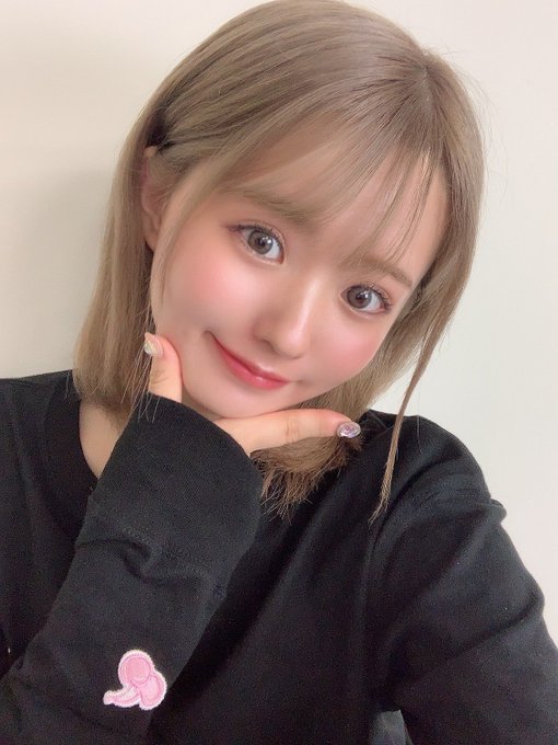 恸!169公分长腿白皙美少女“乙白沙也加”突宣布下个月AV引退!