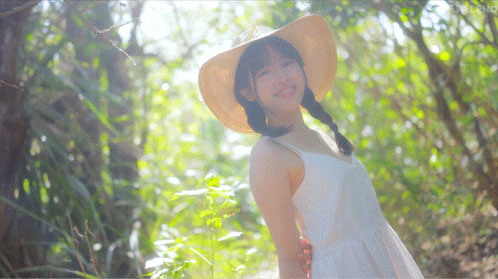 有像桜空もも(樱空桃)?桜羽润(樱羽润)初尝禁果的年纪很吓人! ...