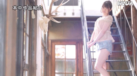 超白超胸还超粉!这位可爱的大学生弱点是胸部!
