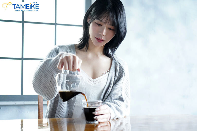 超像金松季歩?离了婚的「凪あすか(凪明日香)」前进荧光幕爱自己! ...