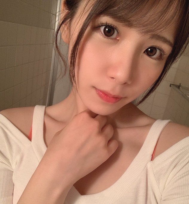 翘臀美乳!D罩杯前学生会长“花崎心春”AV出道!坦言最爱大叔熟男魅力!