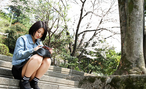 暗黑界最强「短发发片机器」ひなた澪回归！留回长发「妹系气场」爆棚满血回归